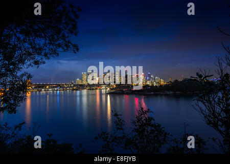 Australien, New South Wales, Sydney, Stadtbild in der Dämmerung Stockfoto