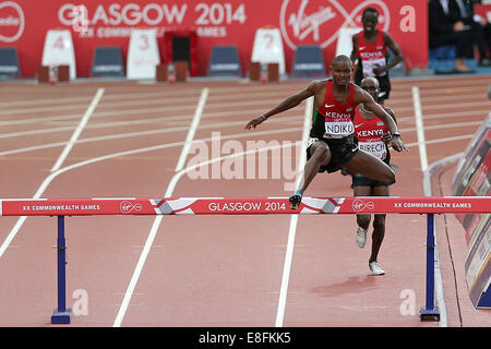 Jonathan Ndiku (KEN) gewinnt die Goldmedaille - Mens 3000-Meter-Hindernislauf. Leichtathletik - Hampden Park - Glasgow - UK - 08.01.2014- Stockfoto