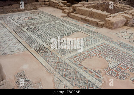 Mosaik Boden in die Ruinen von Kourion in Zypern Stockfoto