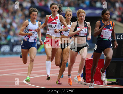 Jessica Judd (ENG) läuft in den Frauen 800m Heat 3. Leichtathletik - Hampden Park - Glasgow Schottland, UK - 300714 - Glasgow 2014 Comm Stockfoto