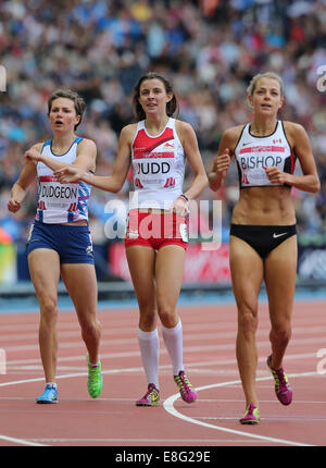 Jessica Judd (ENG) läuft in den Frauen 800m Heat 3. Leichtathletik - Hampden Park - Glasgow Schottland, UK - 300714 - Glasgow 2014 Comm Stockfoto