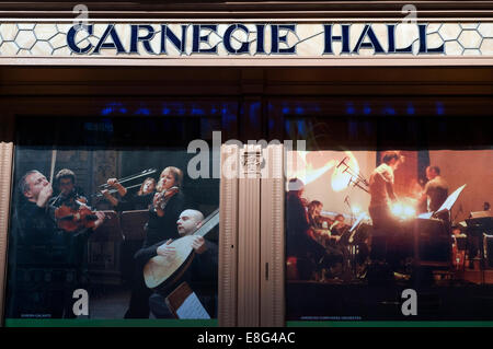 Carnegie Hall, Manhattan, New York City, New York, USA. Carnegie Hall. 881 Seventh Avenue Tel 212-247-7800. (Führungen Mo-Fr 11:3 Stockfoto