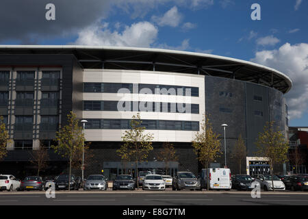 Milton Keyens, UK. 7. Oktober 2014. Die "StadiumMK" veranstalten 3 Spiele während der Rugby-Weltmeisterschaft 2015. Ein Testprogramm wird im April 2015 beginnen wo Northampton Saints Sarazenen an auf Samstag, 25. April 2015 übernehmen wird. Bildnachweis: Chris Yates/Alamy Live-Nachrichten Stockfoto