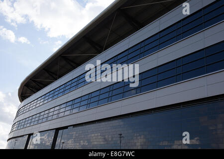 Milton Keyens, UK. 7. Oktober 2014. Die "StadiumMK" veranstalten 3 Spiele während der Rugby-Weltmeisterschaft 2015. Ein Testprogramm wird im April 2015 beginnen wo Northampton Saints Sarazenen an auf Samstag, 25. April 2015 übernehmen wird. Bildnachweis: Chris Yates/Alamy Live-Nachrichten Stockfoto