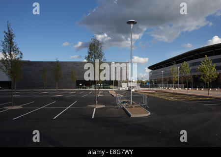 Milton Keyens, UK. 7. Oktober 2014. Die "StadiumMK" veranstalten 3 Spiele während der Rugby-Weltmeisterschaft 2015. Ein Testprogramm wird im April 2015 beginnen wo Northampton Saints Sarazenen an auf Samstag, 25. April 2015 übernehmen wird. Bildnachweis: Chris Yates/Alamy Live-Nachrichten Stockfoto