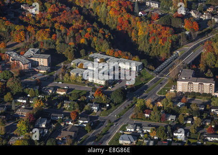 Wohnung La Falaise ist in der Quebec Stadt Vorort von Loretteville abgebildet. Stockfoto