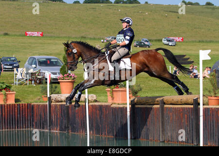 Imogen Murray am Wise Guy IV in Barbury Castle Horse Trials 2013 Stockfoto