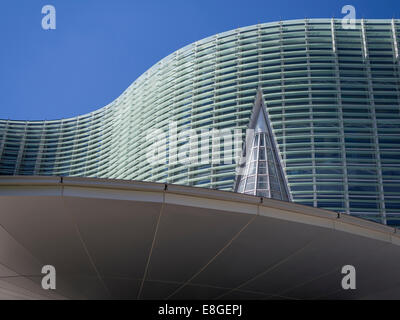 Das National Art Center in Tokio, Roppongi, von Kisho Kurokawa Stockfoto