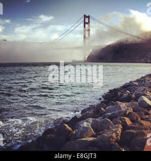 Golden Gate Bridge im Nebel, San Francisco, Kalifornien, USA Stockfoto