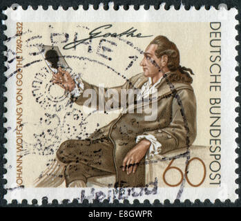 Deutschland - CIRCA 1982: Briefmarke gedruckt in Deutschland, zeigt Johann Wolfgang von Goethe, von Georg Melchior Kraus, ca. 1982 Stockfoto