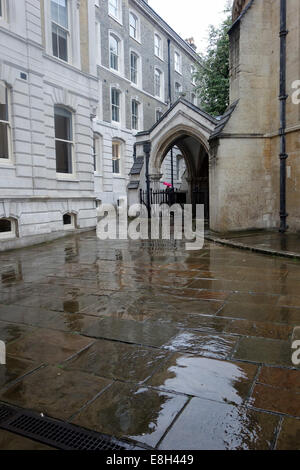 das Herz Englands Rechtssystem: in der Nähe von Old Bailey / das RoyalCourts der Justiz, den berühmten & alten Inns Of Court Stockfoto