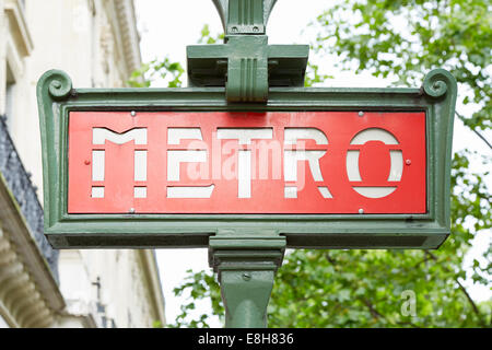 Paris u-Bahn, Metro Zeichen Stockfoto