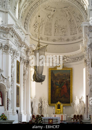 Innenansicht der St. Peter und St. Paul ChurchŠv. Apaštalų Petro Ir Povilo Bažnyčia, in Vilnius, Litauen Stockfoto