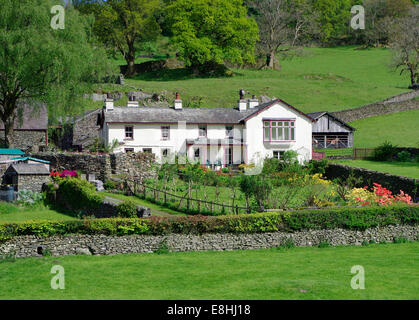 Castle Cottage (ehemalige Heimat von Beatrix Potter), in der Nähe von Sawrey Dorf, Nationalpark Lake District, Cumbria, England, UK Stockfoto