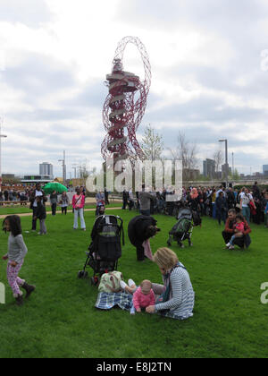 Der Olympiapark in Stratford welche spielte Gastgeber für die London 2012 Olympischen Spiele in London schließlich öffnet seine Türen für die Öffentlichkeit mit: Atmosphäre wo: London, Vereinigtes Königreich bei: 5. April 2014 Stockfoto