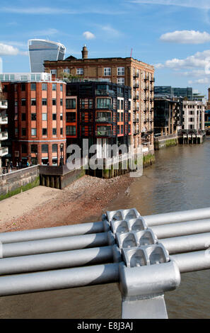 Northbank von der Millennium Bridge, London, UK Stockfoto