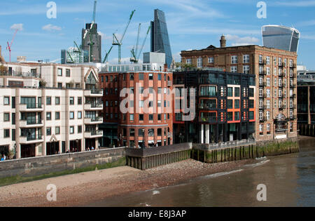 Northbank von der Millennium Bridge, London, UK Stockfoto