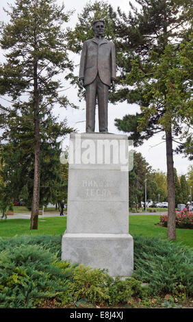 Skulptur von Nikola Tesla, Erfinder, Physiker und Elektrotechniker, Nikola Tesla Airport, Belgrad, Serbien Stockfoto