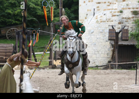 Die Legende der Ritter. Das mittelalterliche Festival von Provins. Stockfoto