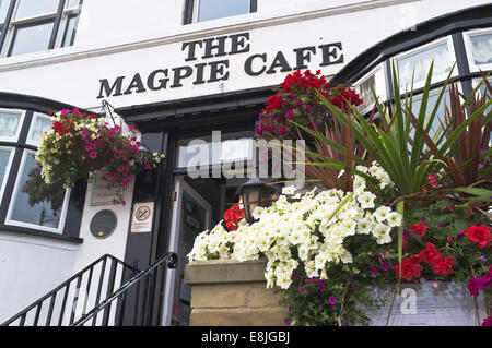 Dh die Elster Cafe whitby, North Yorkshire Meer Fisch restaurant de Chips Stockfoto