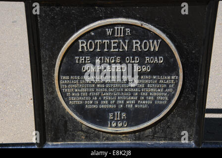 Rotten Row im Londoner Hyde Park, UK Stockfoto