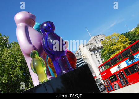 Mauro Perucchetti Jelly Baby Familie Skulpturen in London Marble Arch angezeigt Stockfoto