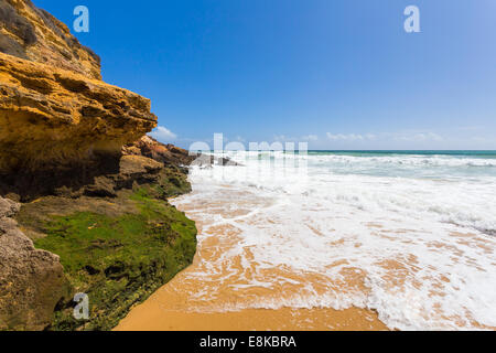 Burgau Beach in der Nähe von Lagos, Algarve, Südportugal Stockfoto