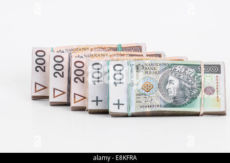 Business-Konzept der polnische Zloty Stapel Banknoten isoliert auf weißem Hintergrund Stockfoto