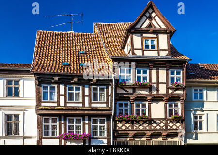 Mittelalterliche Fachwerkhäuser in der UNESCO-Welterbe-Stadt Quedlinburg, Deutschland. Stockfoto