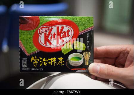 Japanische Kit Kat - Matcha-Grüntee, exklusiv für Japan. Stockfoto