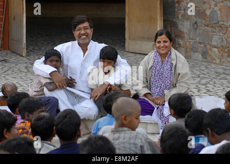 Indien Rajasthan, Bal Ashram für gerettete Kind Hilfsarbeiter, Menschenrechtler Kailash Satyarthi, Gründer und Leiter der NGO-BBA/SACCS, die für die Rechte der Kinder und gegen Kinderarbeit, wurde er 2014 mit dem Nobelpreis ausgezeichnet, Bilder, November 2006 Stockfoto