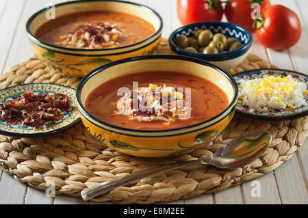 Salmorejo. Gekühlte Tomatensuppe aus Cordoba Spanien Stockfoto