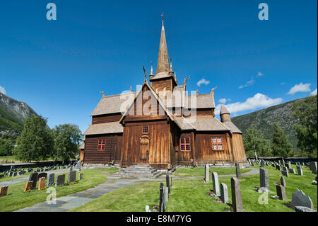 Die dreifache Kirchenschiff Daube Kirche von Lom datiert auf etwa zweite Teil des 12. Jahrhunderts. Stockfoto