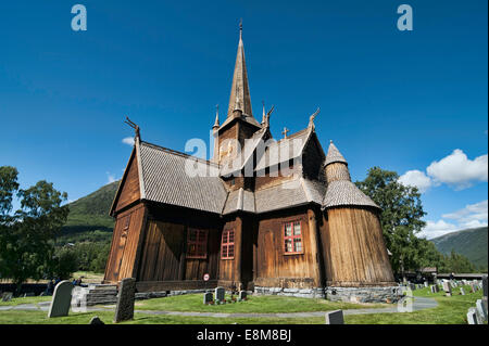 Die dreifache Kirchenschiff Daube Kirche von Lom datiert auf etwa zweite Teil des 12. Jahrhunderts. Stockfoto