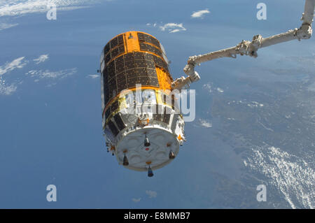 12. September 2012 - unberths der internationalen Raumstation ISS Canadarm2 der unbemannten Japan Aerospace Exploration Agency (JAXA Stockfoto