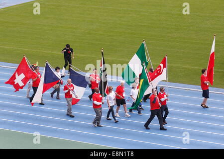 Tokio, Japan. 11. Oktober 2014. Ausländischen Athleten, Gedenkveranstaltung von 1964 Tokio Olympische und Paralympische 50 Jahre Gedenkstätte Woche findet im Komazawa-Leichtathletik-Stadion, Tokio, Japan. © AFLO SPORT/Alamy Live News Bildnachweis: Aflo Co. Ltd./Alamy Live-Nachrichten Stockfoto