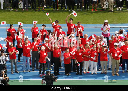 Tokio, Japan. 11. Oktober 2014. Olympier, Gedenkveranstaltung von 1964 Tokio Olympische und Paralympische 50 Jahre Gedenkstätte Woche findet im Komazawa-Leichtathletik-Stadion, Tokyo, Japan statt. © AFLO SPORT/Alamy Live News Bildnachweis: Aflo Co. Ltd./Alamy Live-Nachrichten Stockfoto