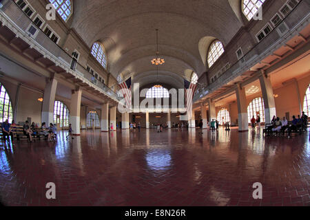 Die große Halle von Ellis Island National Monument New Yorker Hafen Stockfoto