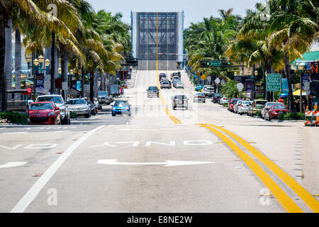 Delray Beach Florida, East Atlantic Avenue, Zugbrücke, hoch, Verkehr, Bezirk, FL140523005 Stockfoto