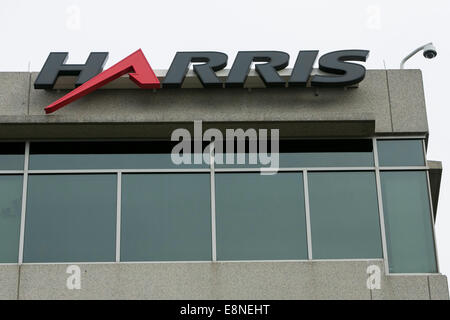 Ein Bürogebäude, besetzt durch den Kommunikationstechnologien Firma Harris Corporation in Reston, Virginia am 11. Oktober 2014. Stockfoto