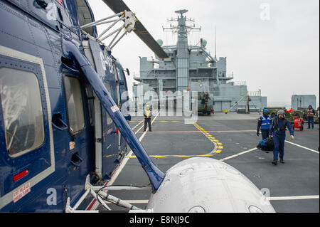 RFA Argus, der Royal Navy primäre Casualty Rezeption, Krankenhaus und Flugzeuge unterstützen Schiff. Stockfoto