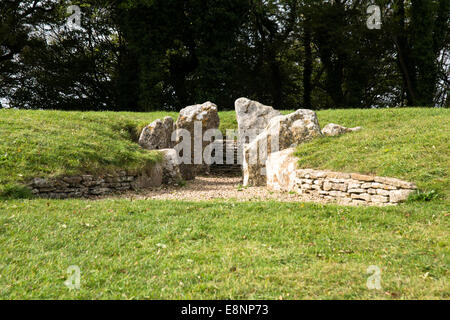 Nympsfield Long Barrow Gloucestershire England UK Stockfoto