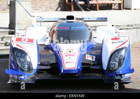 FIA World Endurance Championship – London Launch der ersten Runde der FIA WEC, die 6 Stunden von Silverstone, in Anwesenheit seiner königlichen Hoheit Prinz Michael und ihre Königliche Hoheit Prinzessin Michael von Kent.  Mitwirkende: Atmosphäre wo: London, Vereinigtes Königreich bei: 9. April 2014 Stockfoto