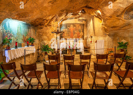 Innenansicht der Grotte von Gethsemane (aka Grotte des Verrats) in Jerusalem, Israel. Stockfoto