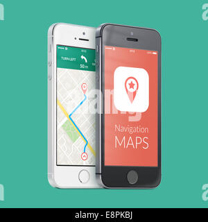Schwarz / weiß-Smartphones mit GPS-Navigation Kartenanwendung mit geplanten Route auf dem Bildschirm auf grün. Hohe Qualität. Stockfoto
