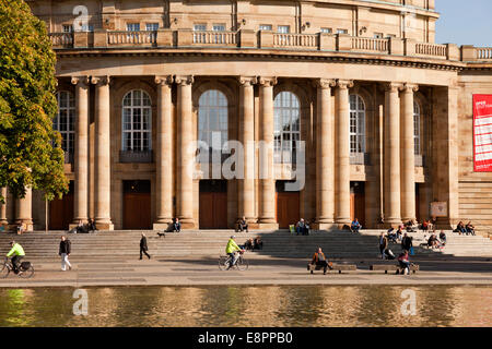 Staatstheater Opernhaus, Staatstheater, Stuttgart, im Schlossgarten Park, Stuttgart, Baden-Württemberg, Deutschland, Europa Stockfoto