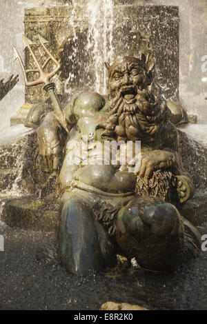 König Neptun im Bailey-Brunnen am Grand Army Plaza in Brooklyn, New York. Stockfoto