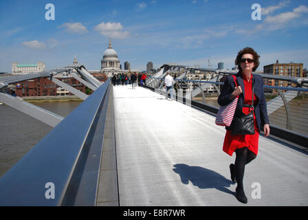 Millennium Bridge London UK Stockfoto