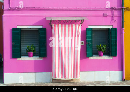 Detail in Burano, eine Insel voller Farben in der Lagune in der Nähe von Venedig Stockfoto