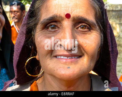 Porträt der älteren Frau in Indien Stockfoto